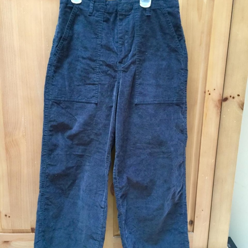Black Corduroy Pants by Urban Outfitters 8